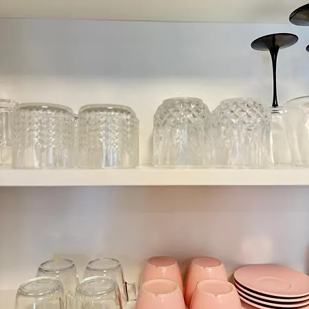 Lägenhet Casa Luma Cozy & Stylish Flat, 10 Min To Center, Free Parking