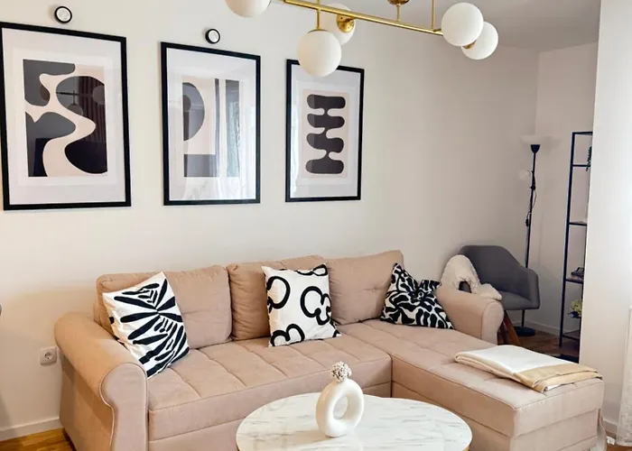 Lägenhet Casa Luma Cozy & Stylish Flat, 10 Min To Center, Free Parking *