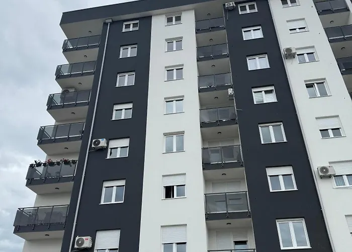 Casa Luma Cozy & Stylish Flat, 10 Min To Center, Free Parking Lägenhet Sarajevo