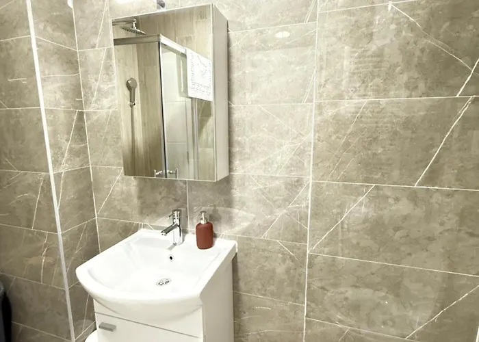 Casa Luma Cozy & Stylish Flat, 10 Min To Center, Free Parking Lägenhet Sarajevo