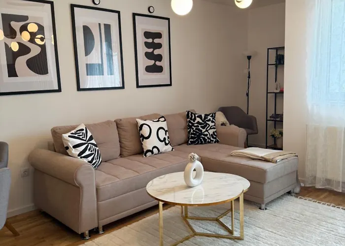 Casa Luma Cozy & Stylish Flat, 10 Min To Center, Free Parking * Sarajevo