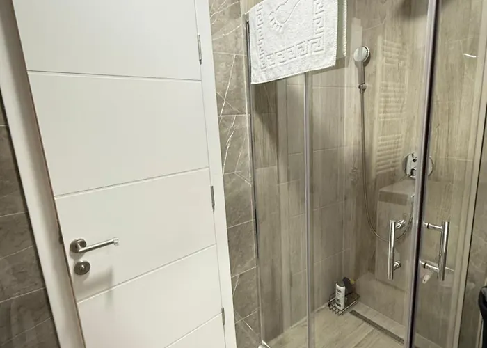 Lägenhet Casa Luma Cozy & Stylish Flat, 10 Min To Center, Free Parking *