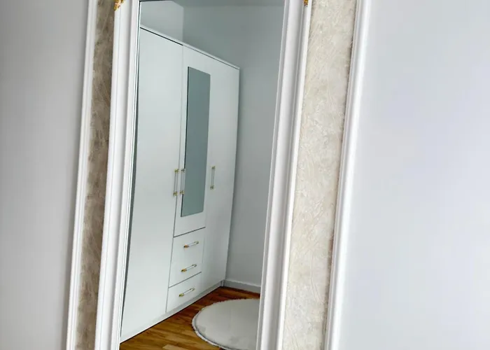 Lägenhet Casa Luma Cozy & Stylish Flat, 10 Min To Center, Free Parking